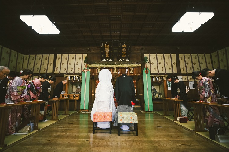 三国神社　拝殿